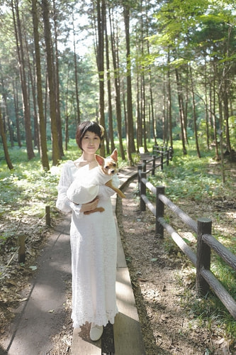 ブライダル(エンゲージメントフォト)写真 撮影場所 森(自宅) 大和市