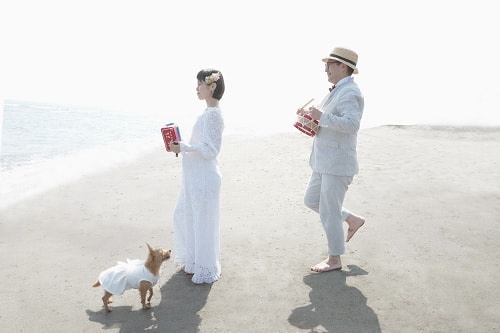 ブライダル(エンゲージメントフォト)写真 撮影場所 鎌倉(海) 稲村ヶ崎、音楽隊