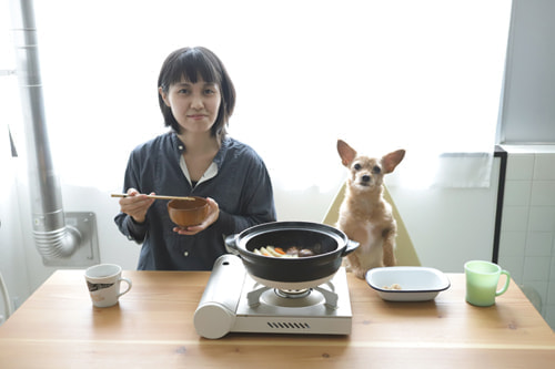 釣った魚を鍋に入れて美味しく食べました