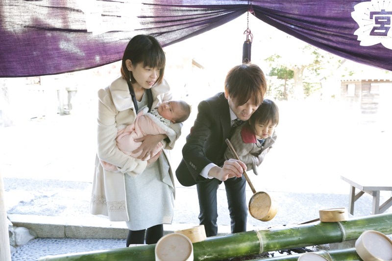 伊勢山皇大神宮の撮影ポイント 手水舎